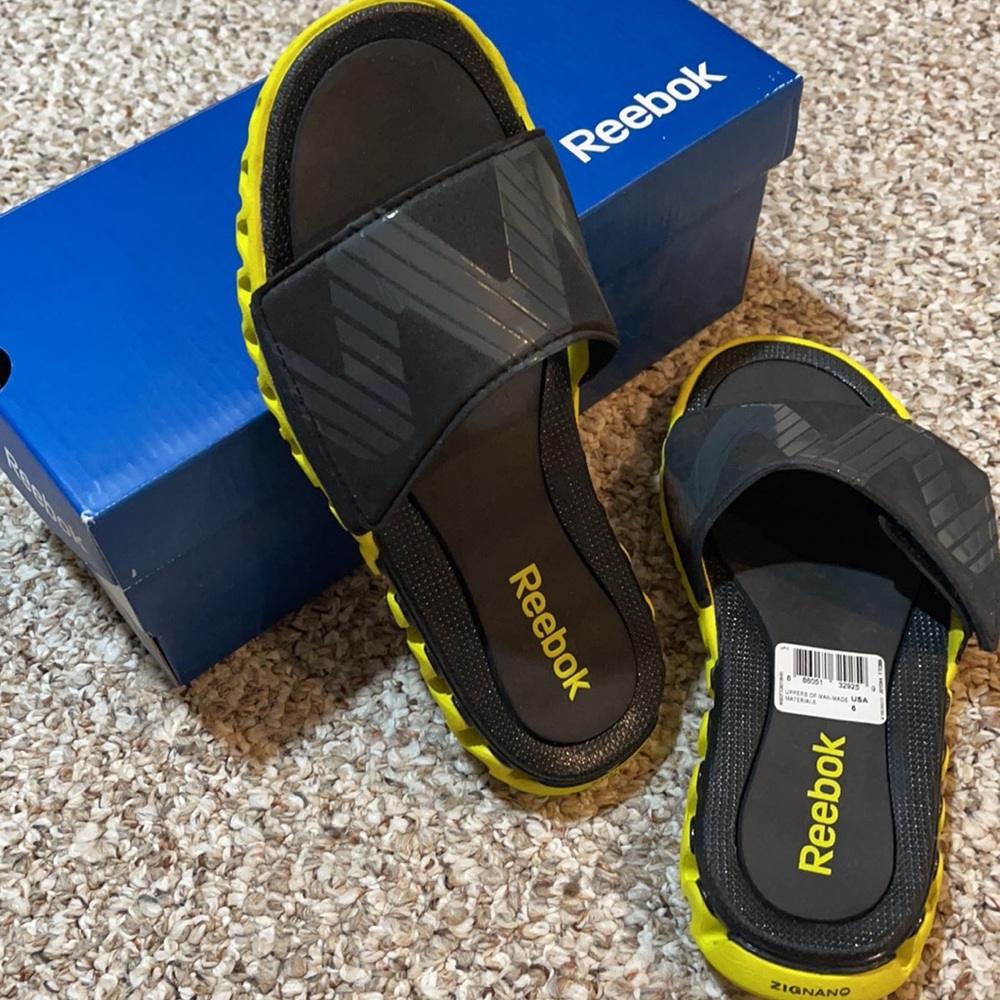 Reebok Kid's Youth ZIGNano Zignano Sandals Slide